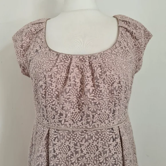 Mint Velvet taupe floral pencil dress size 16 sleeveless pockets - Picture 2 of 9